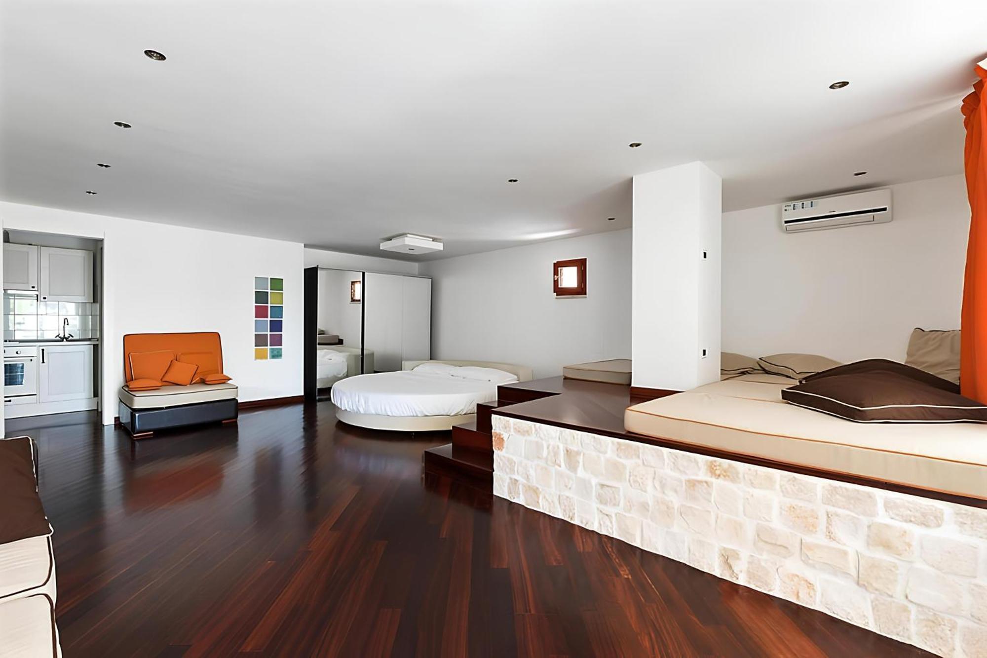 Villa Iside Конверсано Екстериор снимка